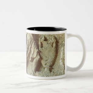 Caneca De Café Em Dois Tons Odysseus que descobre os pretendentes de sua