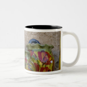 Caneca De Café Em Dois Tons Olaria, Moustiers-Sainte-Marie, Provence,