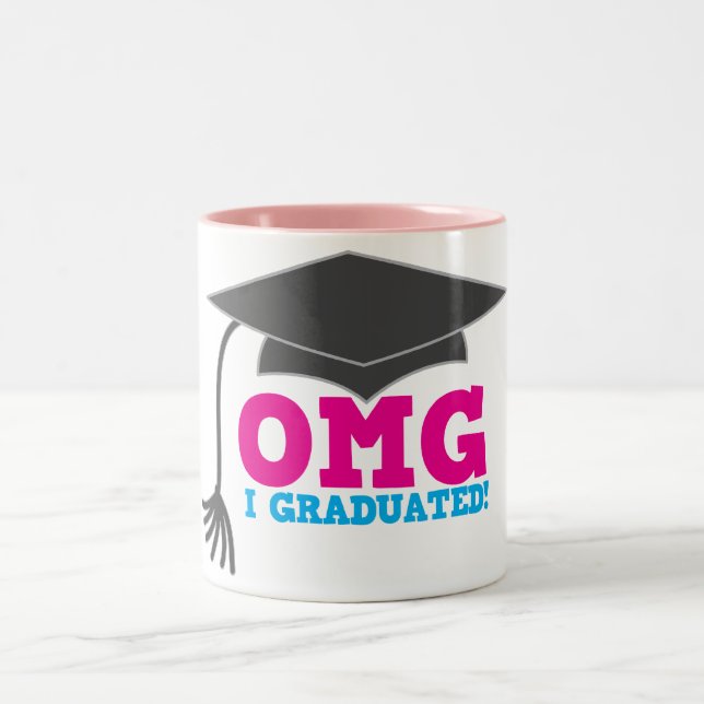 Caneca De Café Em Dois Tons OMG I graduado (Centro)