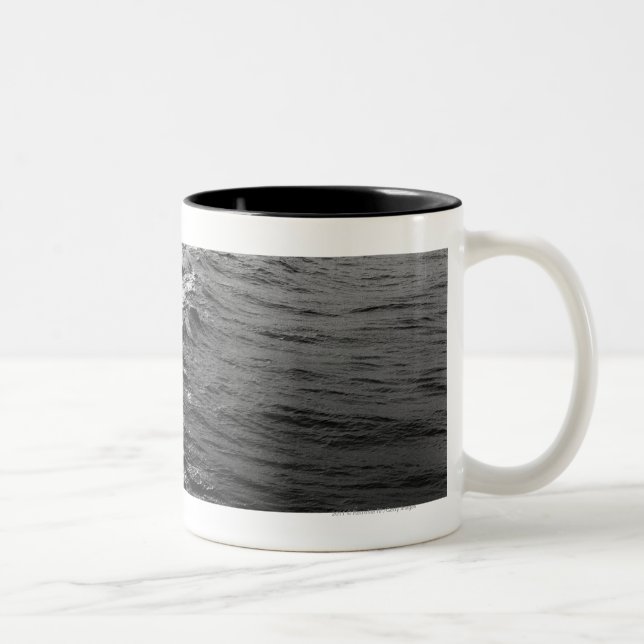 Caneca De Café Em Dois Tons Ondas de oceano (Direita)