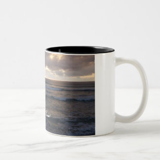 Caneca De Café Em Dois Tons Ondas de Polihale