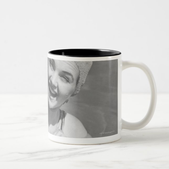 Caneca De Café Em Dois Tons Ondulação da mulher (Direita)