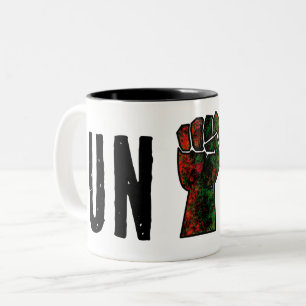 Caneca De Café Em Dois Tons orgulho negro punho vermelho verde bandeira pan-af