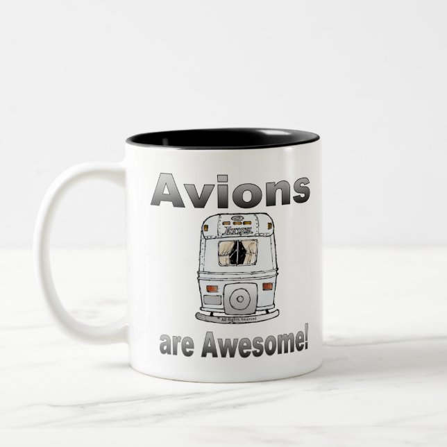 Caneca De Café Em Dois Tons Os íons são GradienteCinzentoPorTrás Incrível (Esquerda)