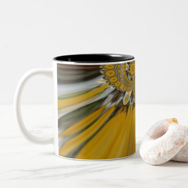 Caneca De Café Em Dois Tons Ouro Yellow Flower Pattern Design (Com Donut)