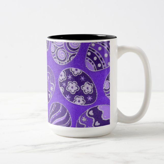 Caneca De Café Em Dois Tons Ovos de Páscoa Roxos Decorativos (Direita)