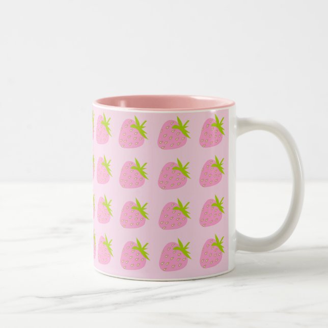 Caneca De Café Em Dois Tons Padrão de Morango Rosa Fofo Feminino (Direita)