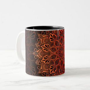 Caneca De Café Em Dois Tons Padrão Floral Ornamental Preto