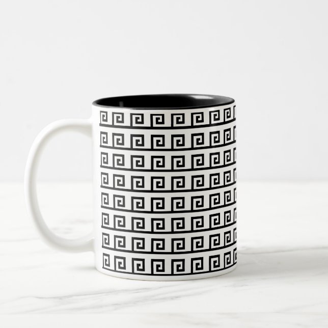 Caneca De Café Em Dois Tons Padrão Geométrico Grego Preto e Branco (Esquerda)