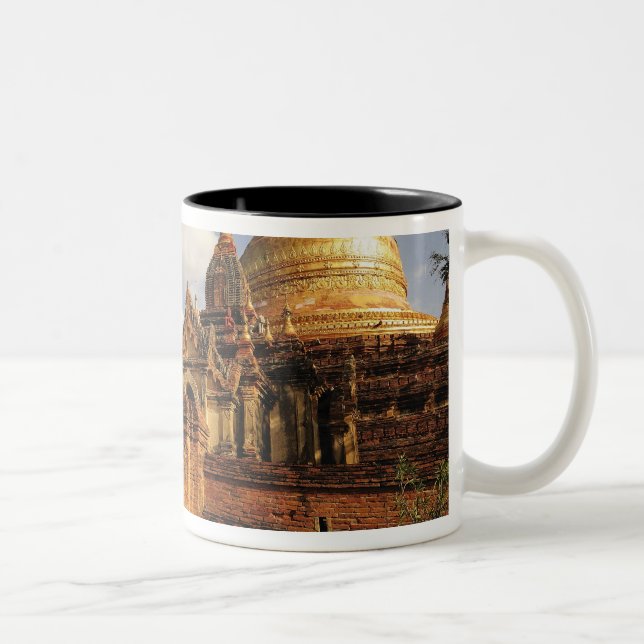 Caneca De Café Em Dois Tons Pagode Dhamma Yazaka em Bagan (Pagan), Myanmar (Direita)