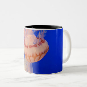 Caneca De Café Em Dois Tons Paisagem Bela