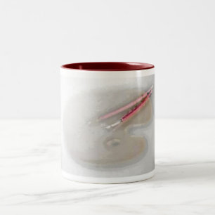 Caneca De Café Em Dois Tons Paleta de artista e pincéis