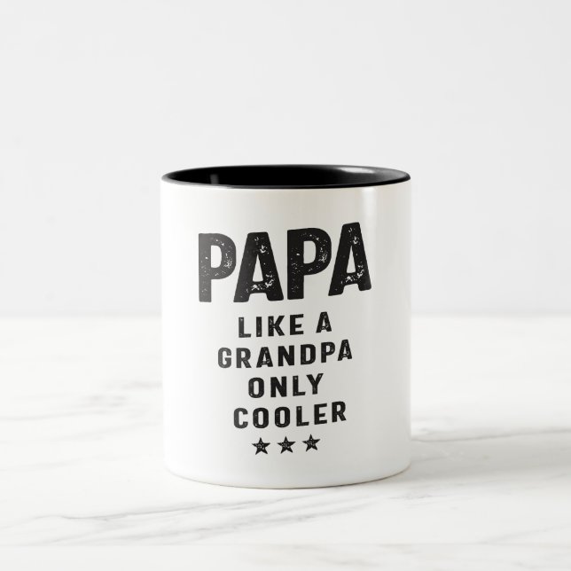 Caneca De Café Em Dois Tons Papai, como um vovô, só mais legal. (Centro)