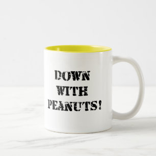 Caneca De Café Em Dois Tons Para baixo com amendoins