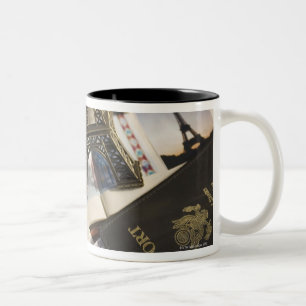 Caneca De Café Em Dois Tons Passaporte e recordações
