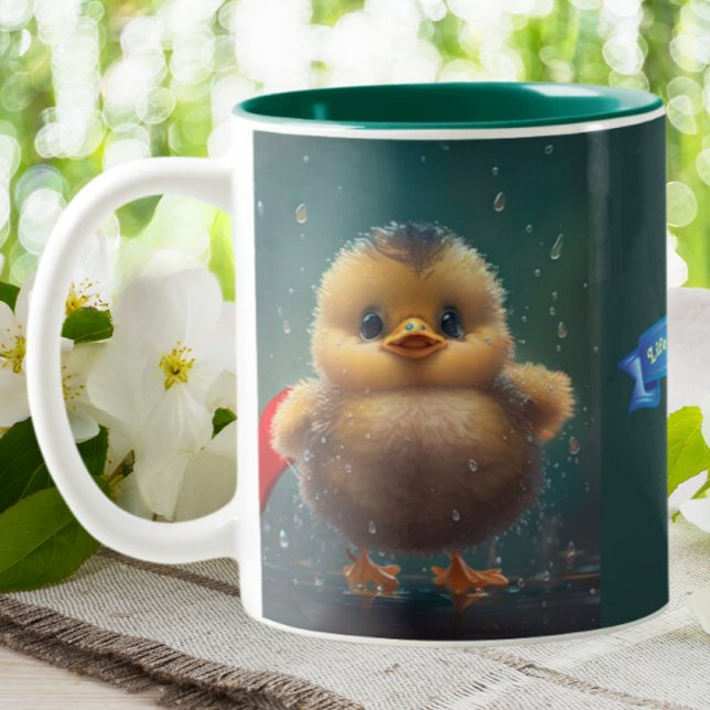 Caneca De Café Em Dois Tons Pato amarelo-bebê bonito em asas personalizado (Criador carregado)