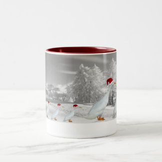 Caneca De Café Em Dois Tons Patos Amusing do corredor do Natal