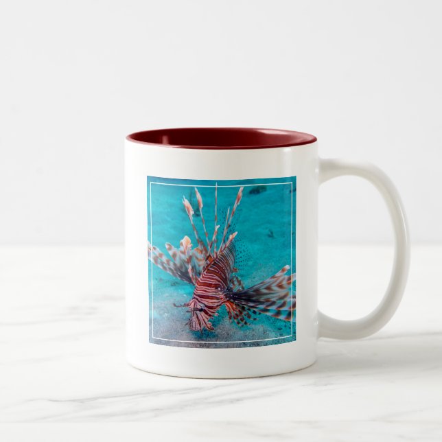 Caneca De Café Em Dois Tons Peixes vermelhos bonitos do leão (Direita)