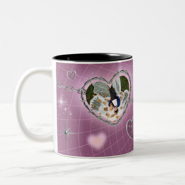 Caneca De Café Em Dois Tons Personalized Double Heart Couple Photo (Esquerda)