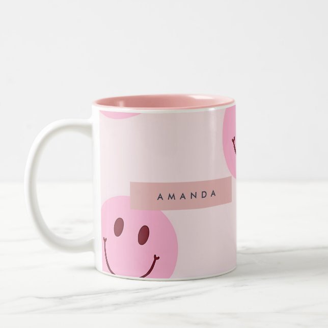 Caneca De Café Em Dois Tons Personalized Pastel Pink Smiley Face  (Esquerda)