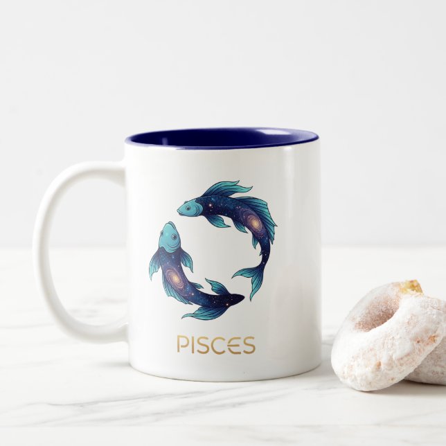 Caneca De Café Em Dois Tons "Personalized Pisces Zodiac sign Name and traits (Com Donut)