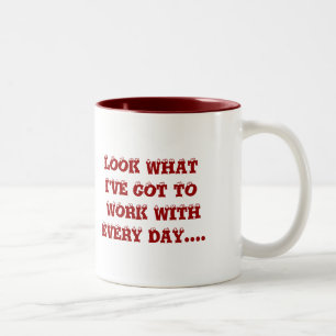 CANECA DE CAFÉ EM DOIS TONS PERUS NO TRABALHO