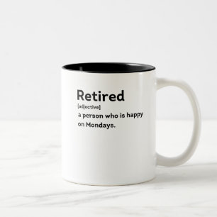 Caneca De Café Em Dois Tons Pessoa de definição aposentada que está feliz