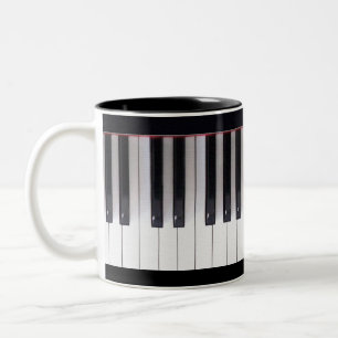 Caneca De Café Em Dois Tons Piano Keys por Leslie Harlow