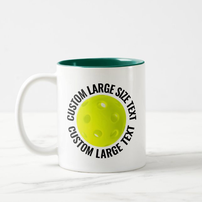 Caneca De Café Em Dois Tons Pickleball & Texto Grande HUNTER GREEN 11oz Person (Esquerda)