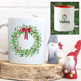 Caneca De Café Em Dois Tons Pinheiros Vermelhos e Pinheiros de Wreath de Natal