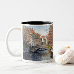 Caneca De Café Em Dois Tons Ponte Velha Encantadora sobre Canal em Bruges Cên