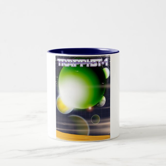 Caneca De Café Em Dois Tons POSTER de ficção científica TRAPPIST-1. (Centro)
