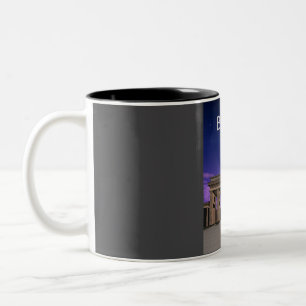 Caneca De Café Em Dois Tons Poster de Viagens vintage Monumento de Berlim Alem