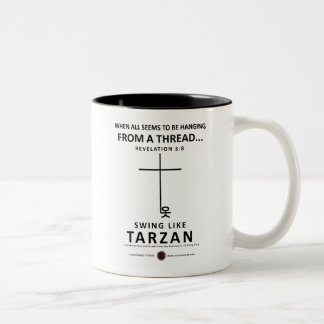 Caneca De Café Em Dois Tons Prendendo em um Thread