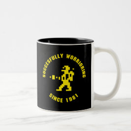 Caneca De Café Em Dois Tons Preocupante - amarelo-preto