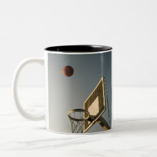 Caneca De Café Em Dois Tons Presente bonito de Basquete