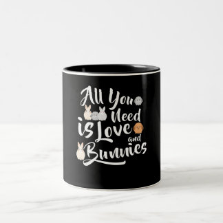 Caneca De Café Em Dois Tons Presente de coelho| Só Precisa De Amor E De Um Bun