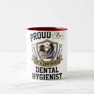 Caneca De Café Em Dois Tons Presente de Mãe Orgulhosa de um Higienista Dental