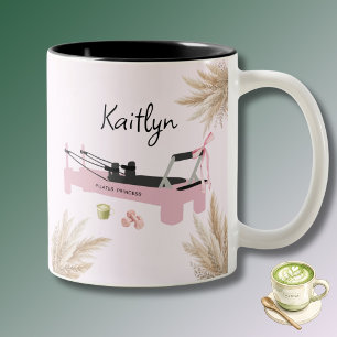 Caneca De Café Em Dois Tons Princesa do Pilates Rosa Reformer & Matcha