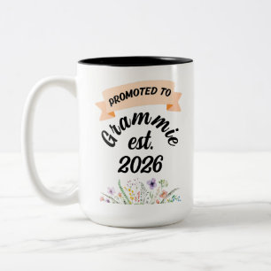 Caneca De Café Em Dois Tons Promovida a Vovó, Vovó Flor Silvestre, avó