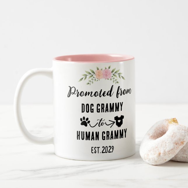 Caneca De Café Em Dois Tons Promovido De Grammy De Cão Para Grammy Humano (Com Donut)