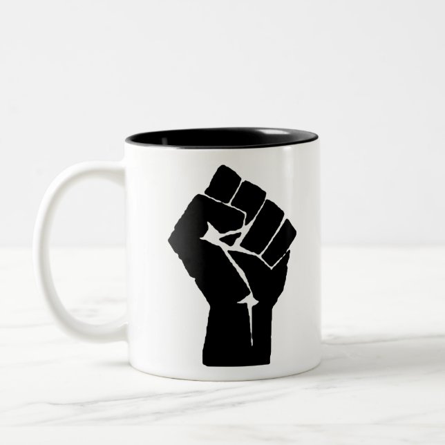 Caneca De Café Em Dois Tons Punho apertado aumentado (Esquerda)