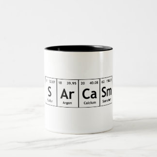 Caneca De Café Em Dois Tons Química da palavra dos elementos de mesa periódica