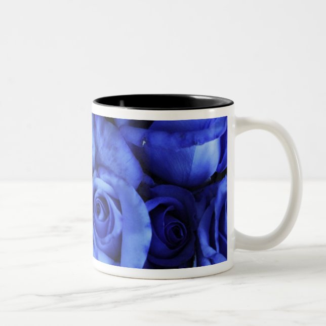 Caneca De Café Em Dois Tons Ramalhetes de rosas frescas sortidas (Direita)