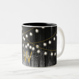 Caneca De Café Em Dois Tons Rastreio Negro Madeira Dourada Luzes de Corda Mono
