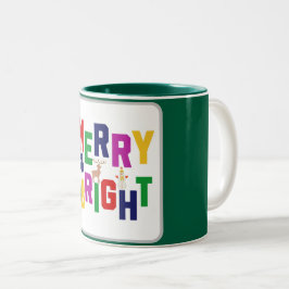 Caneca De Café Em Dois Tons Reindeer feliz e pinheiro brilhante Snowman