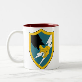 Caneca De Café Em Dois Tons Remendo de ombro 1 do ASA