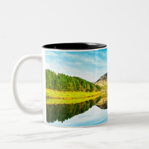 Caneca De Café Em Dois Tons Reservatório de Dovestone no inverno