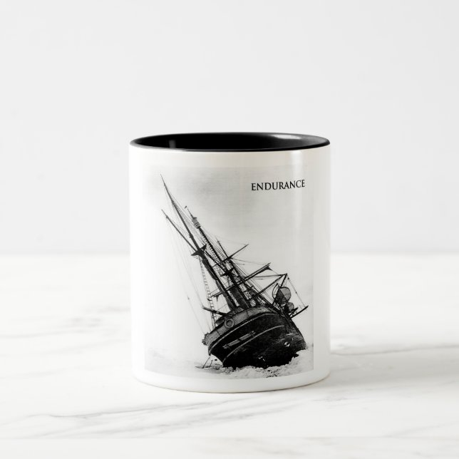 Caneca De Café Em Dois Tons Resistência (Centro)
