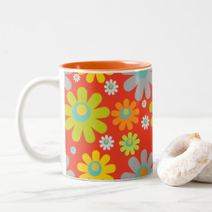 Caneca De Café Em Dois Tons Retro Daisies em Laranja